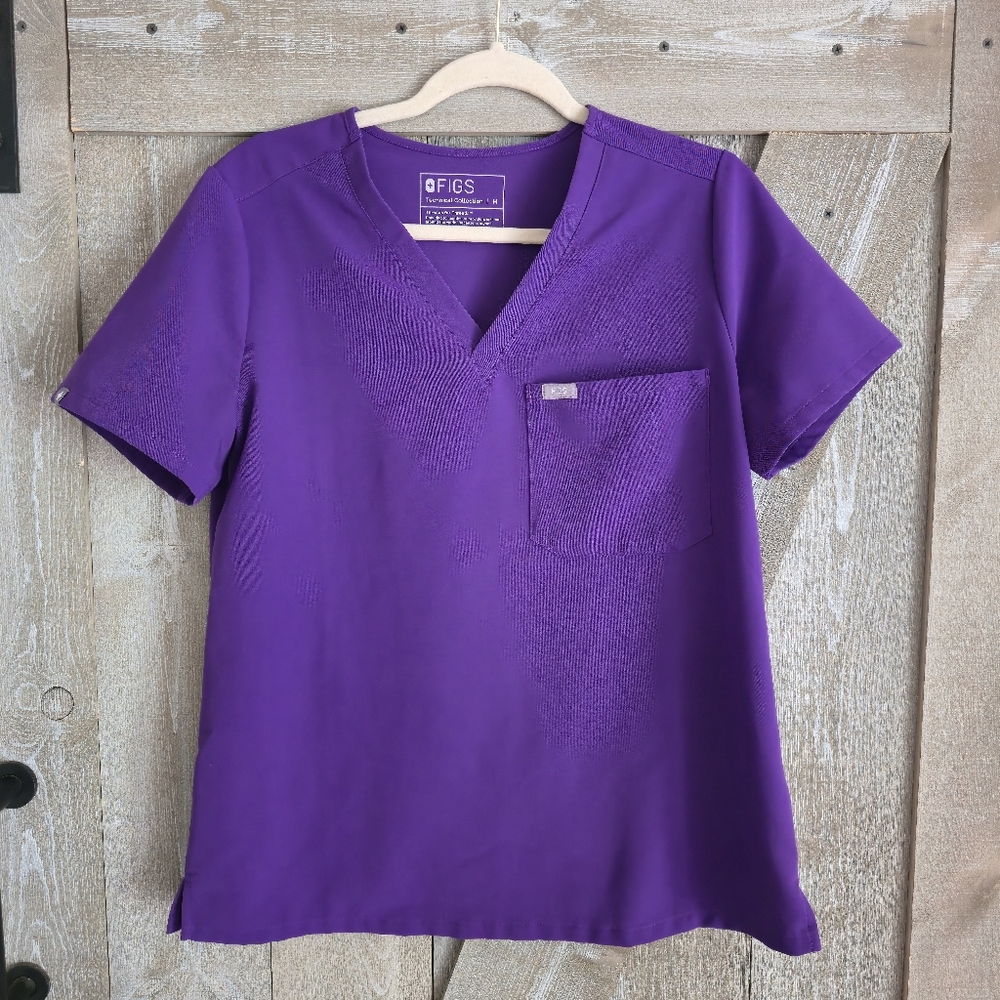*Figs Scrub Top One Pocket Purple Size Medium - Picture 4 of 8